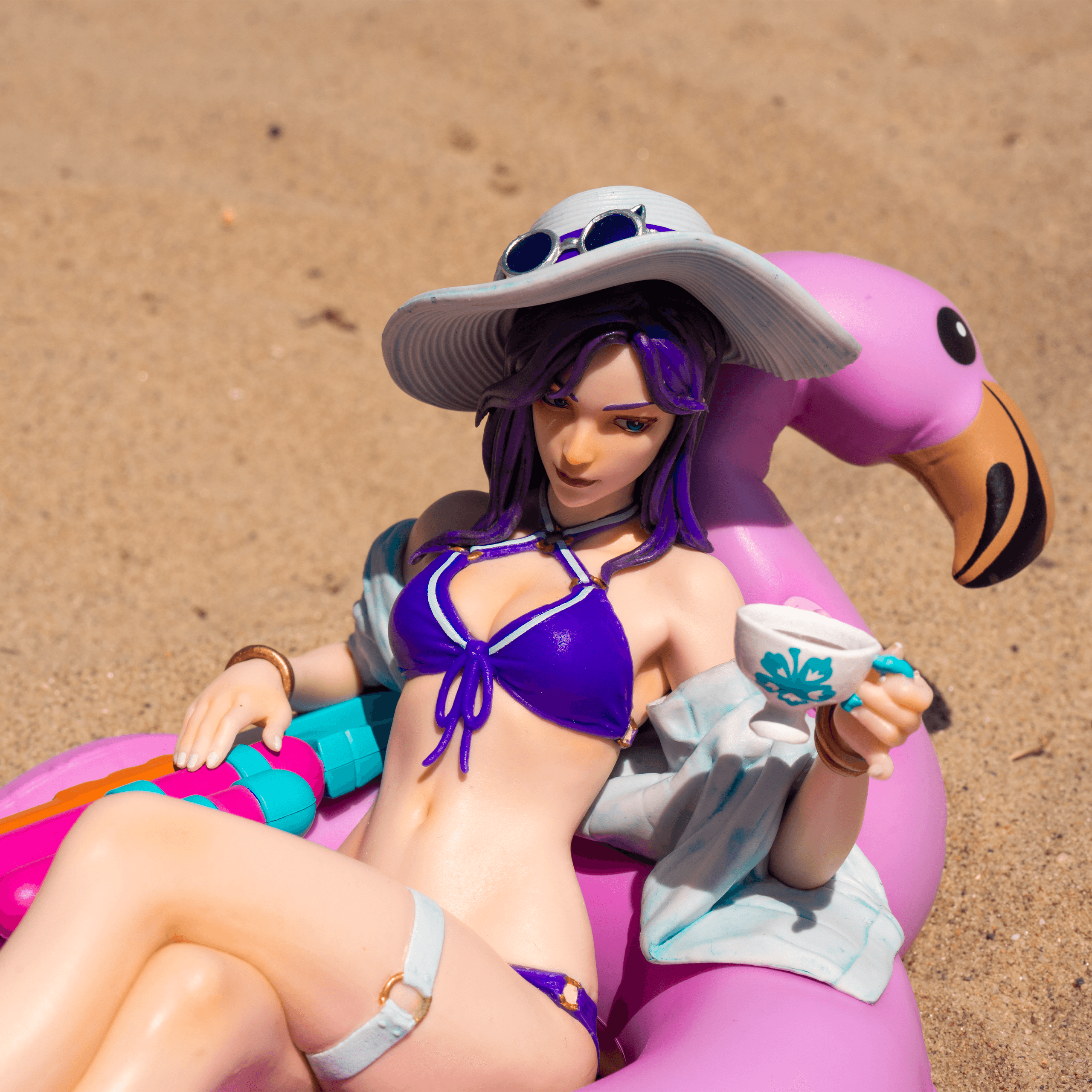 Pool Party Caitlyn 1/8 Scale Statue