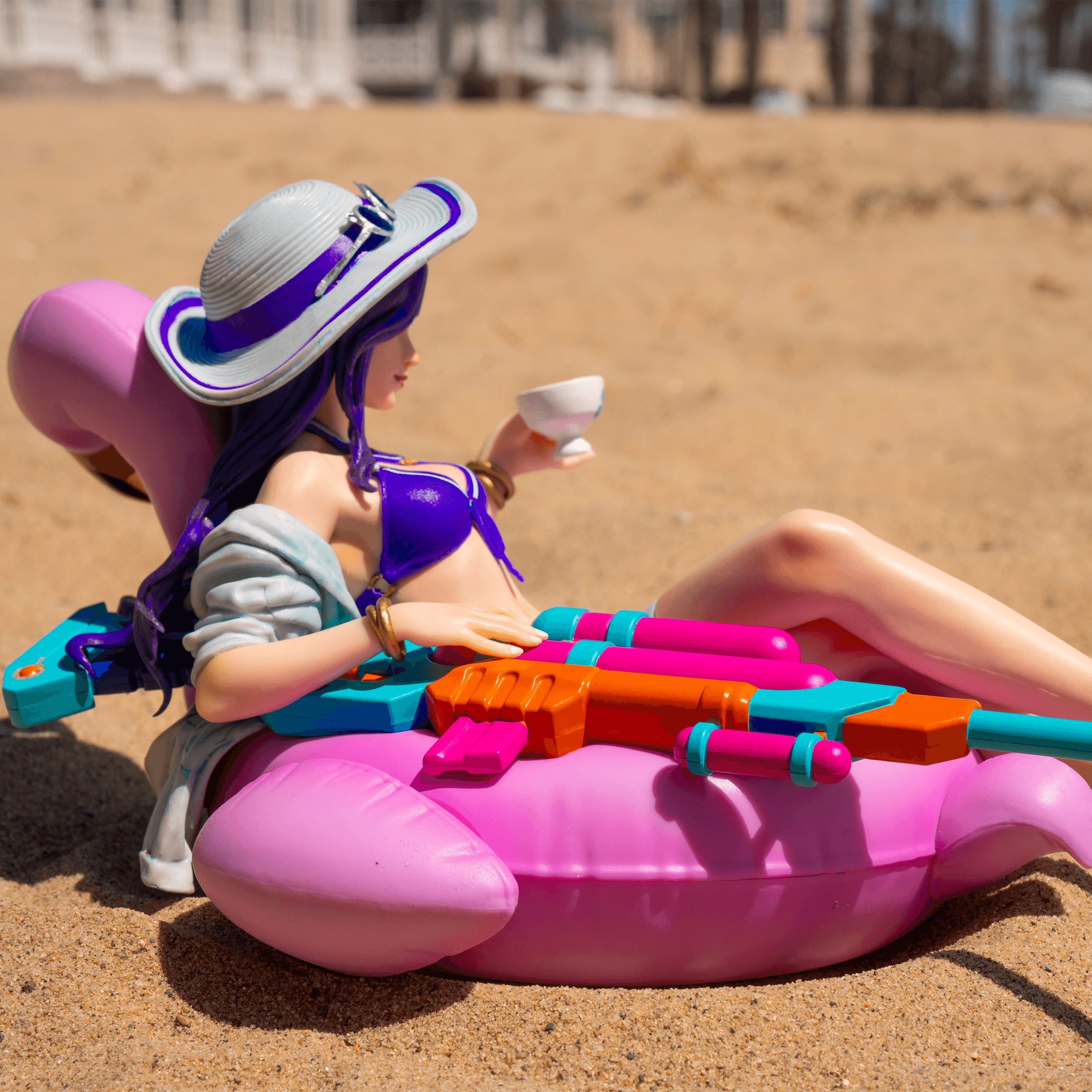 Pool Party Caitlyn 1/8 Scale Statue