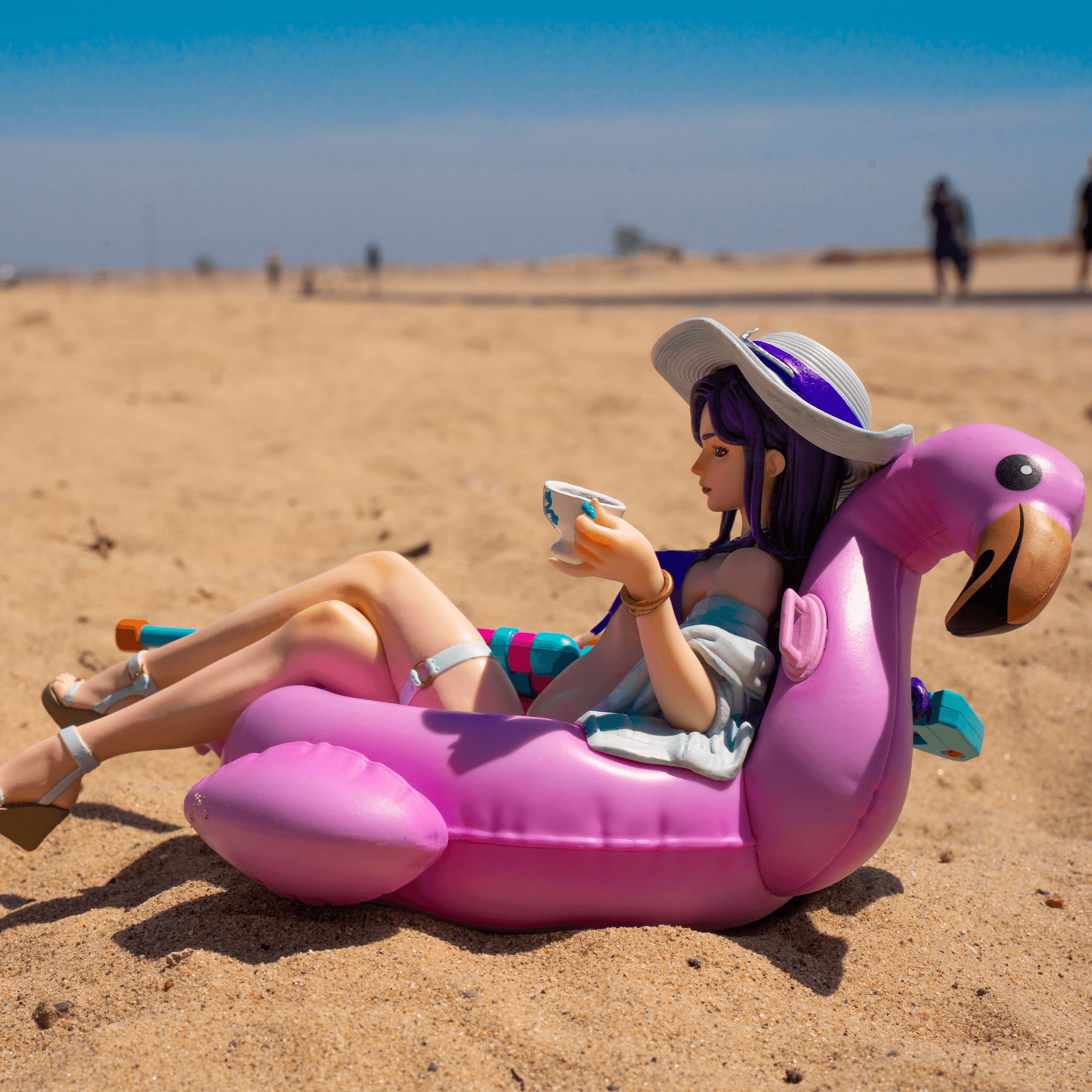 Pool Party Caitlyn 1/8 Scale Statue